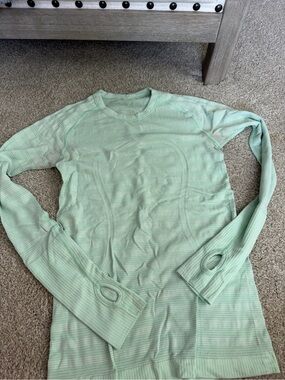 lululemon athletica Mint Green Long Sleeve Top